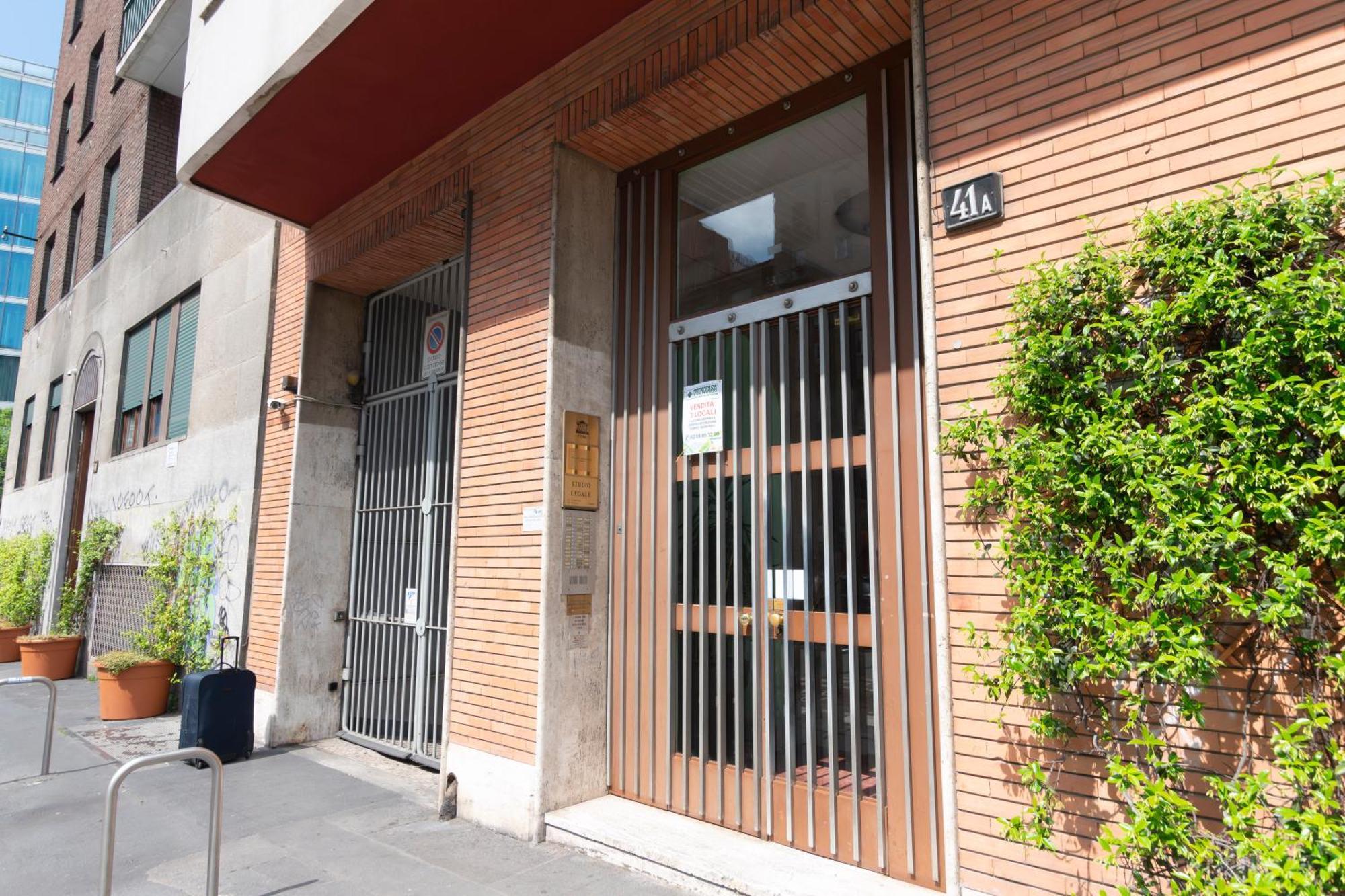 Modern & Stylish Near Isola & Central Station 米兰 外观 照片