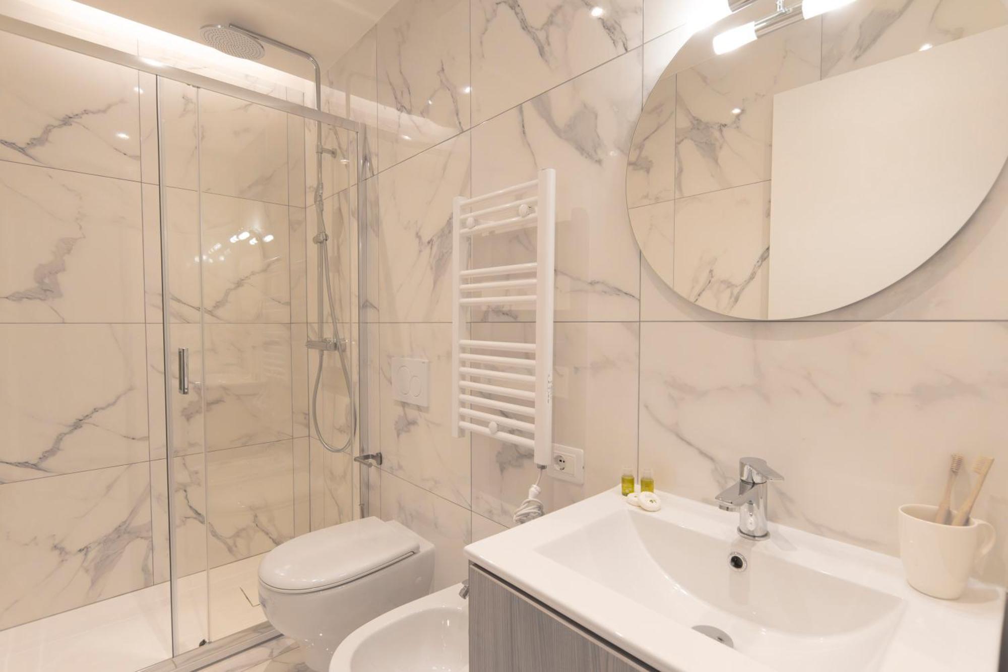 Modern & Stylish Near Isola & Central Station 米兰 外观 照片